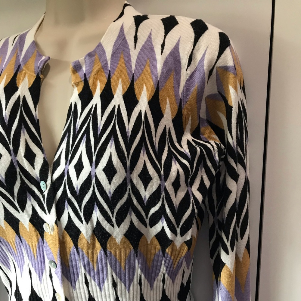 Fun, Summer Weight Geometric Patterned Cardigan - image 3